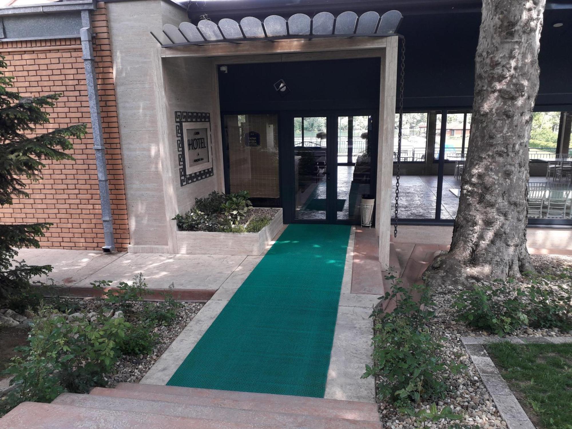 Hotel Marina Oasa Grocka 外观 照片