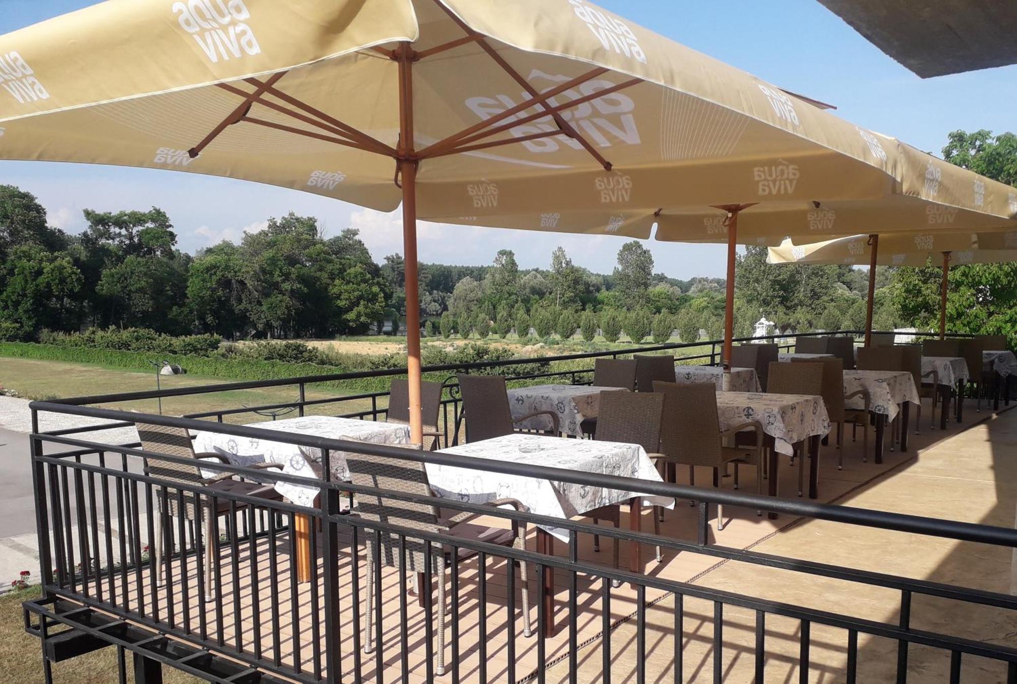 Hotel Marina Oasa Grocka 外观 照片